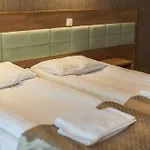 奥林匹克3号度假酒店 3*